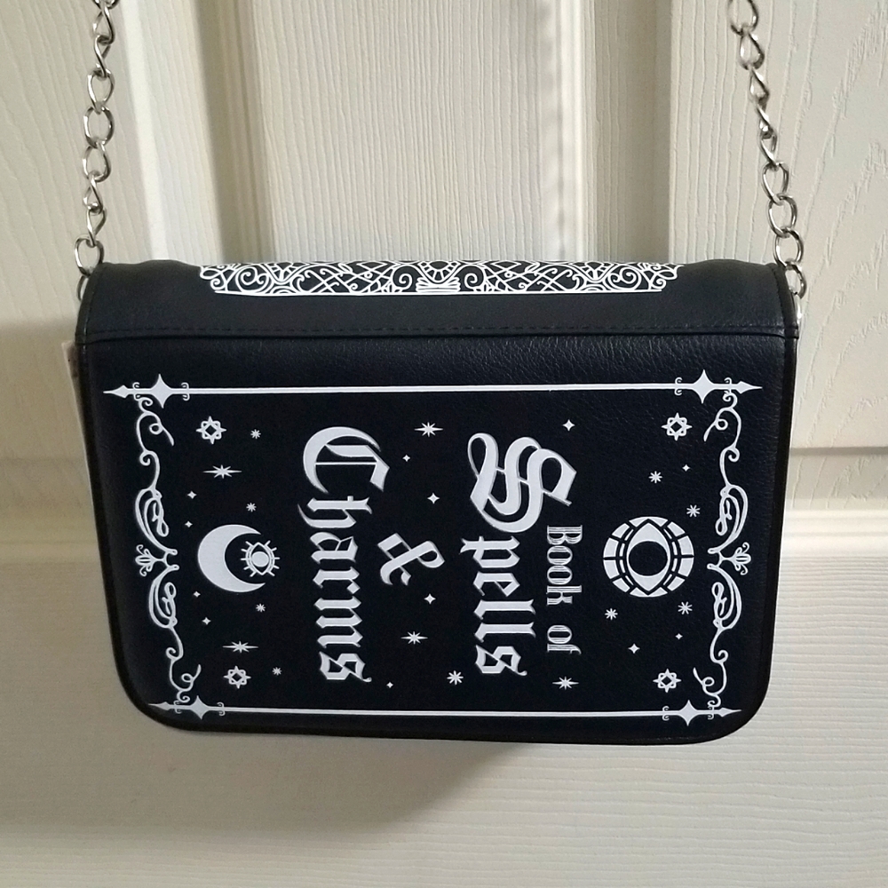Witchy Purse